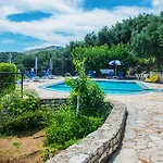 Dionysos 아파트 아프라오스