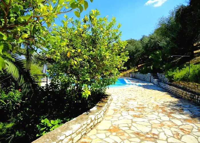 شقة Dionysos Apraos
