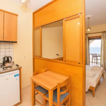 Dionysos Apartament *