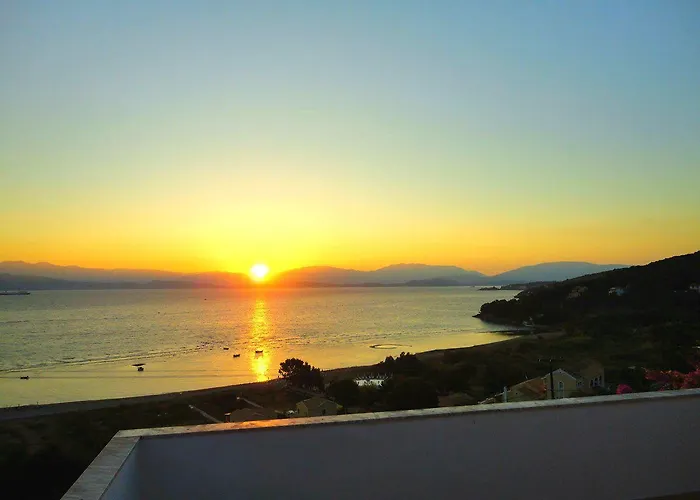 Dionysos 公寓 Apraos